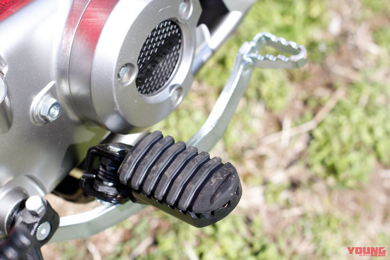 CT125ハンターカブのリヤブレーキペダル|【映像】CT125ハンターカブはどんな乗り味? スーパーカブC125とスペック比較で予想してみる