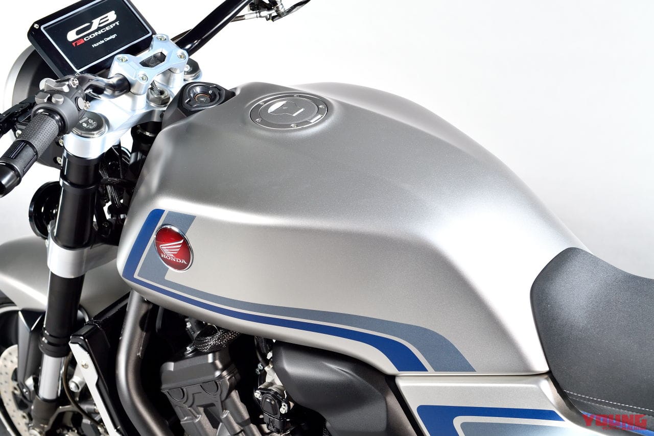 ホンダCB-F コンセプト|【映像×2】Z900RSとガチンコ勝負! よみがえるスペンサー仕様「CB-F コンセプト」が世界初公開