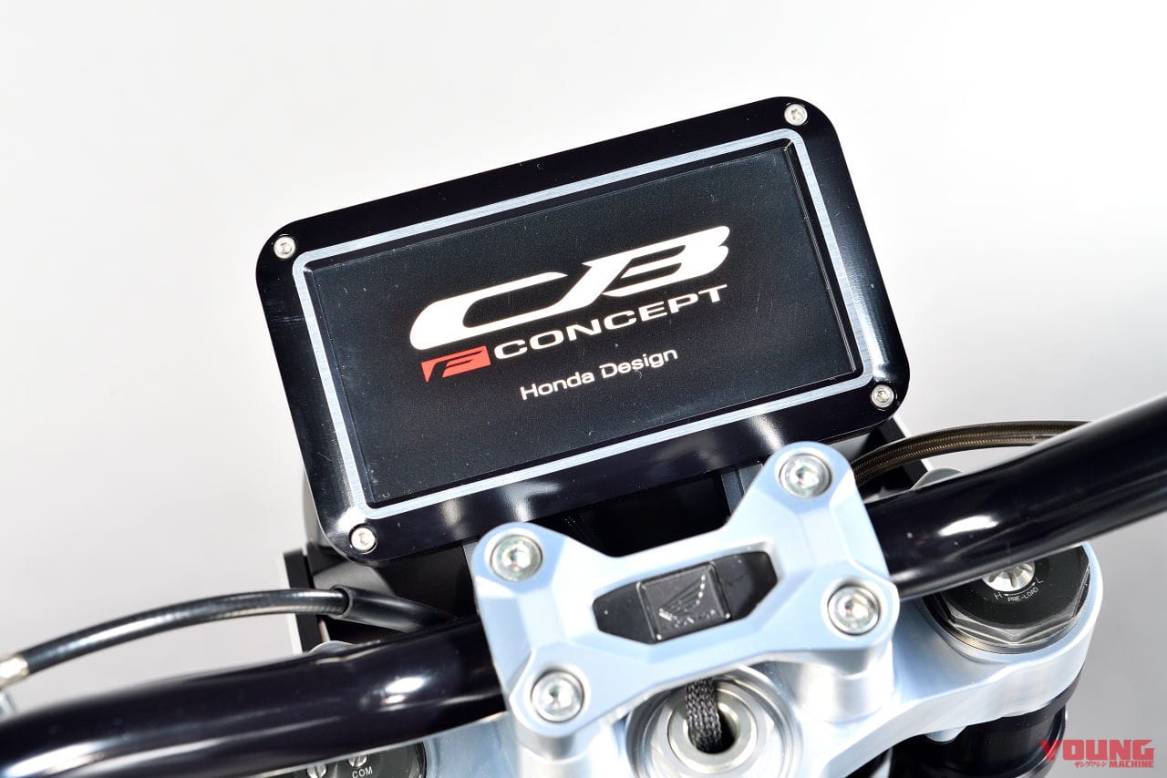 ホンダCB-F コンセプト|【映像×2】Z900RSとガチンコ勝負! よみがえるスペンサー仕様「CB-F コンセプト」が世界初公開