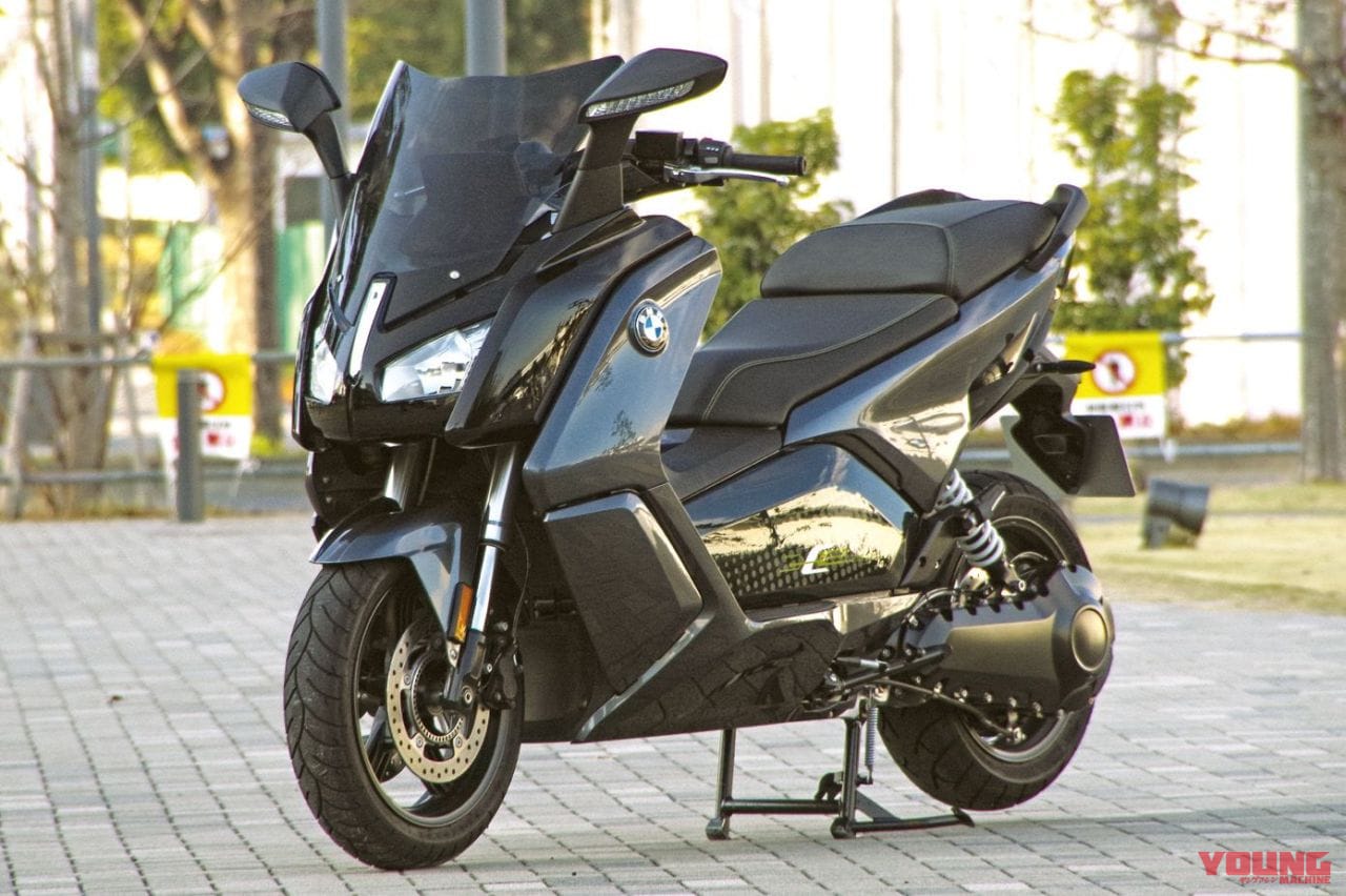 BMW Cエボリューション|BMW電動バイク「Cエボリューション」試乗レポート【0-50km/h加速2.8秒】