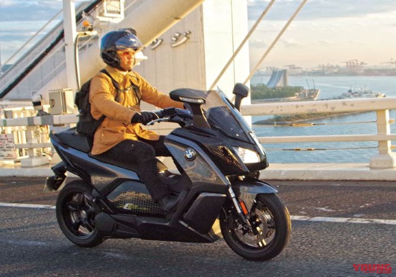 BMW Cエボリューション|BMW電動バイク「Cエボリューション」試乗レポート【0-50km/h加速2.8秒】