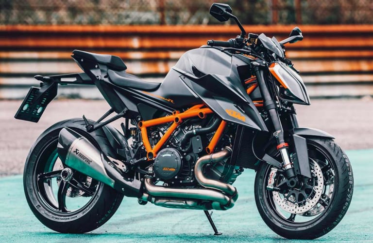 KTM 1290SDR|’20 KTM 1290スーパーデュークR海外試乗レポート【ビーストらしさに磨き】