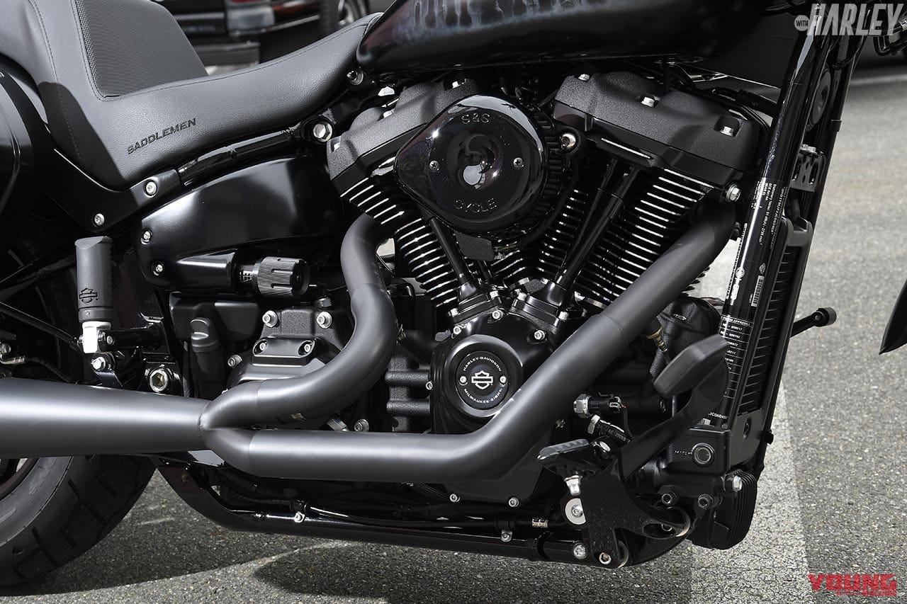 RTB Motorcycleスポーツグライドカスタム エンジンまわり|ハーレーカスタム・ソフテイル最新クラブスタイル【RTBモーターサイクル×2】