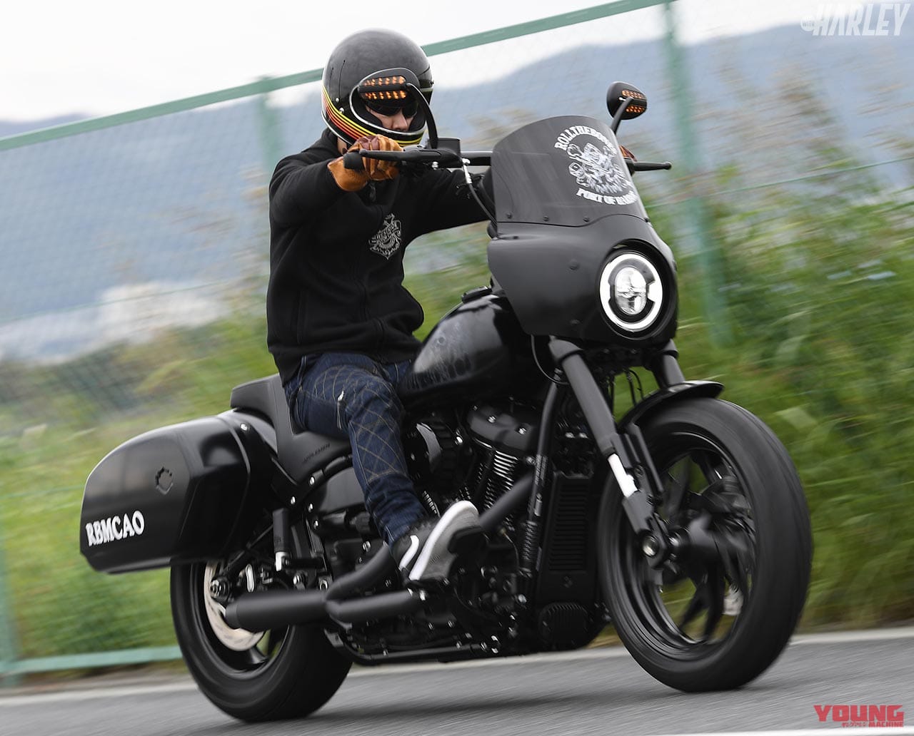 ハーレーカスタム ソフテイル最新クラブスタイル Rtbモーターサイクル 2 Webヤングマシン 最新バイク情報 ハーレーカスタム ソフテイル最新クラブスタイル Rtbモーターサイクル 2 Webヤングマシン 最新バイク情報