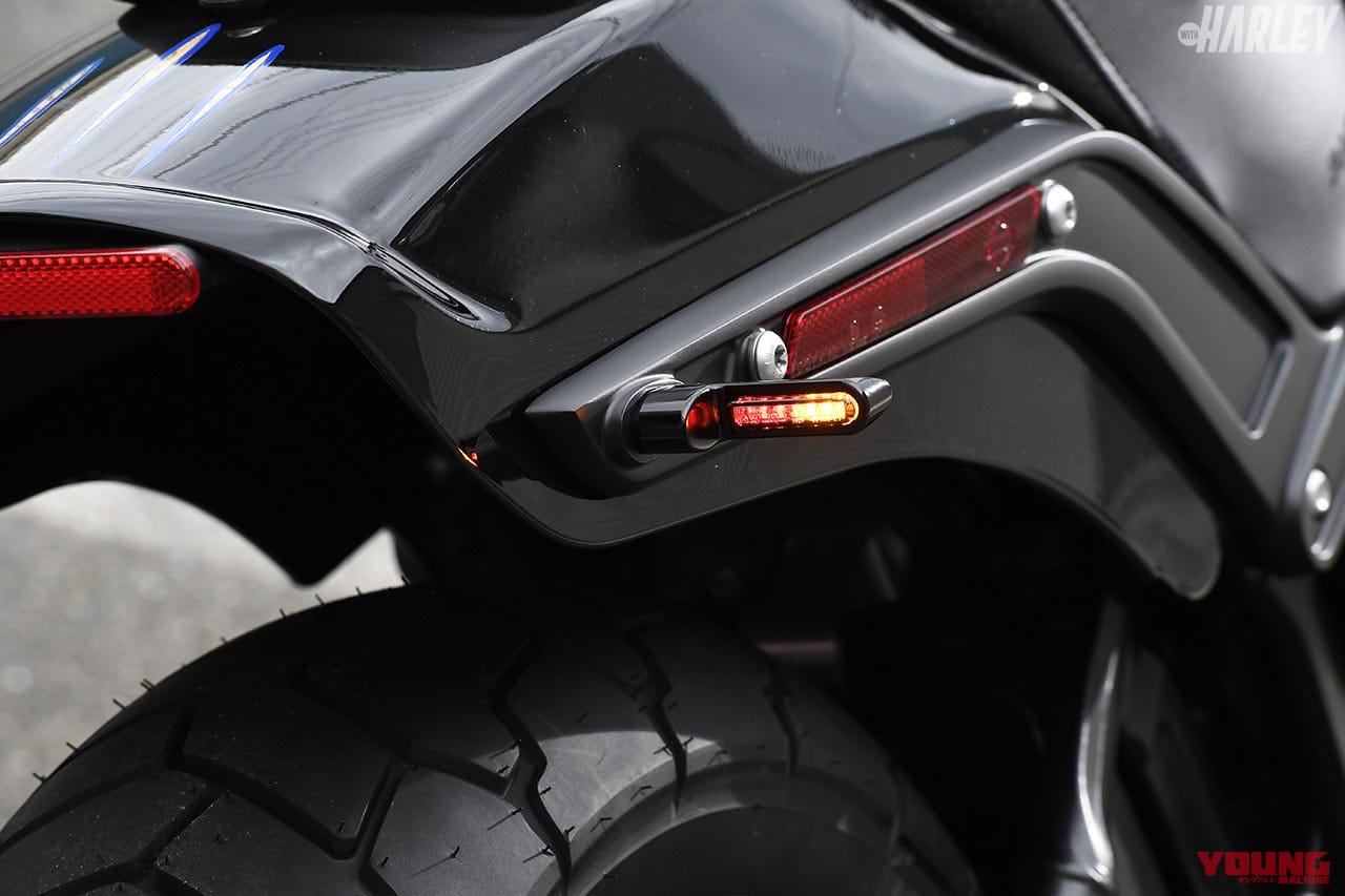 RTB Motorcycle ファットボブ114カスタム LEDウインカー|ハーレーカスタム・ソフテイル最新クラブスタイル【RTBモーターサイクル×2】