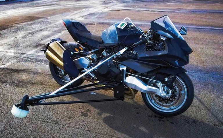 Bimota TESI H2|スーパーチャージド ビモータ テージ H2開発好調【市販バージョンまで最終段階】