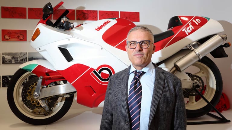 ビモータ|ビモータ テージ H2の中心機構「ハブセンターステア」の利点とは?