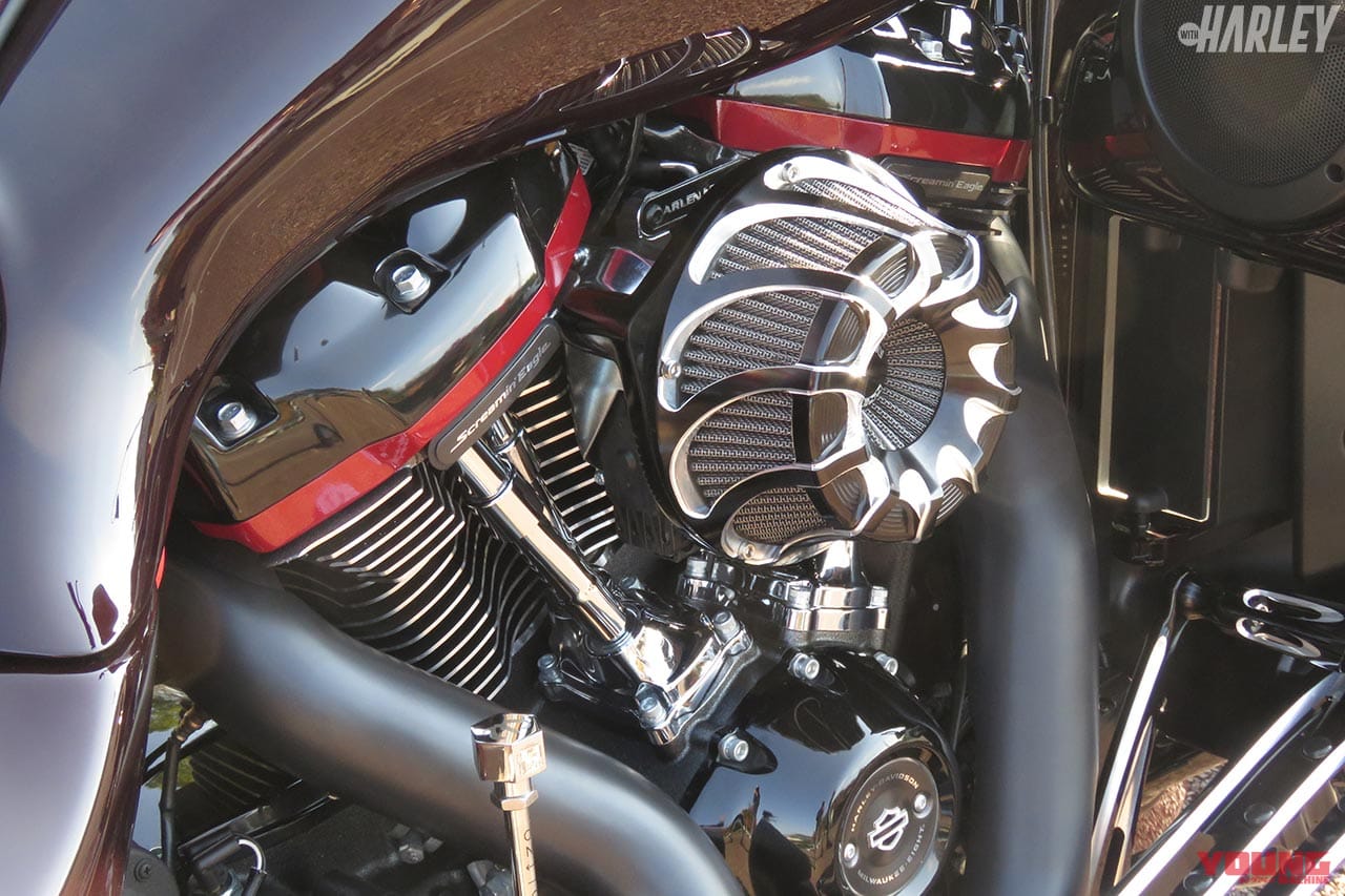 ハーレーダビッドソン ストリートグライドCVO フォレストウィングカスタム|走りをスポイルしない先進的バガーカスタムFLHXSE 【ハーレートレンドNEWS】