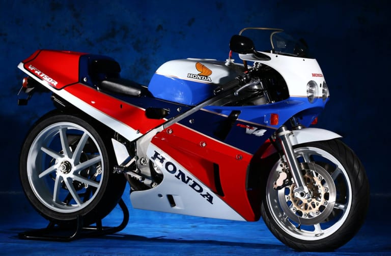 絶版名車VFR750R(RC30)をホンダが自らレストア!〈リフレッシュプラン〉|絶版名車VFR750R(RC30)をホンダが自らレストア〈リフレッシュプラン〉前編