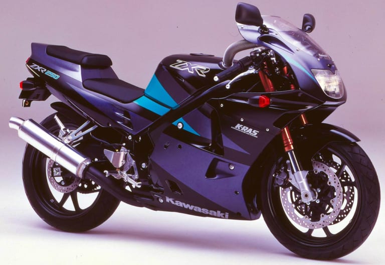 カワサキZXR250|250cc直4・カワサキZXR250ヒストリー【新型ZX-25Rのルーツを辿る】