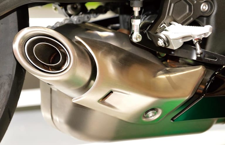 カワサキ Ninja ZX-25R|発表直前 Ninja ZX-25R 最後の!?予想情報 【車体サイズ&公開特許解説】