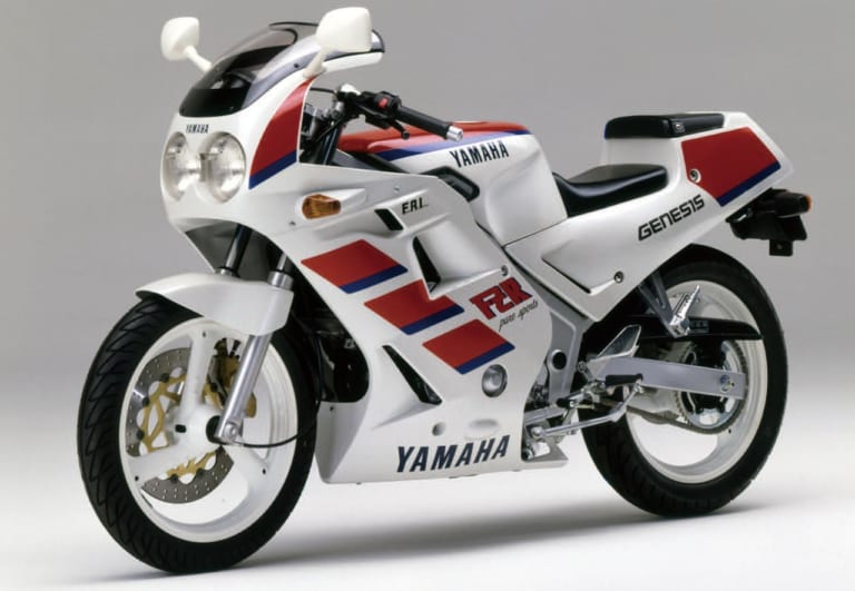 ヤマハ FZR250|250cc直4ヒストリープレイバック・ヤマハ後編【異次元フェーザーからFZRへ】