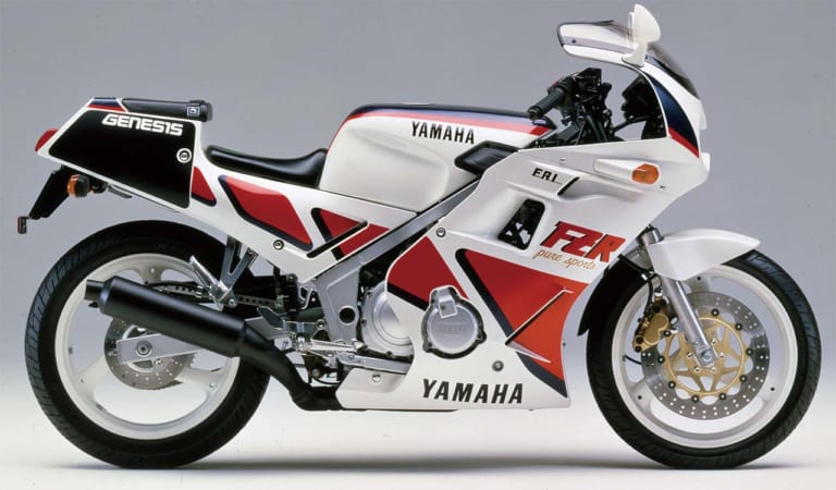 ヤマハ FZR250|250cc直4ヒストリープレイバック・ヤマハ後編【異次元フェーザーからFZRへ】