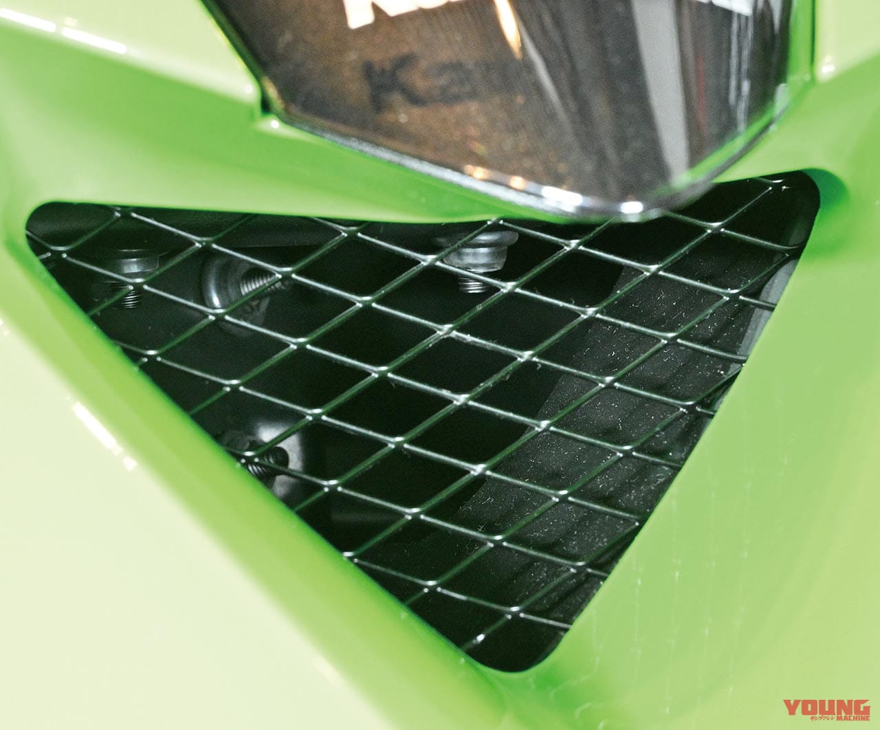 カワサキ Ninja ZX-25R|発表直前 Ninja ZX-25R 最後の!?予想情報 【車体サイズ&公開特許解説】