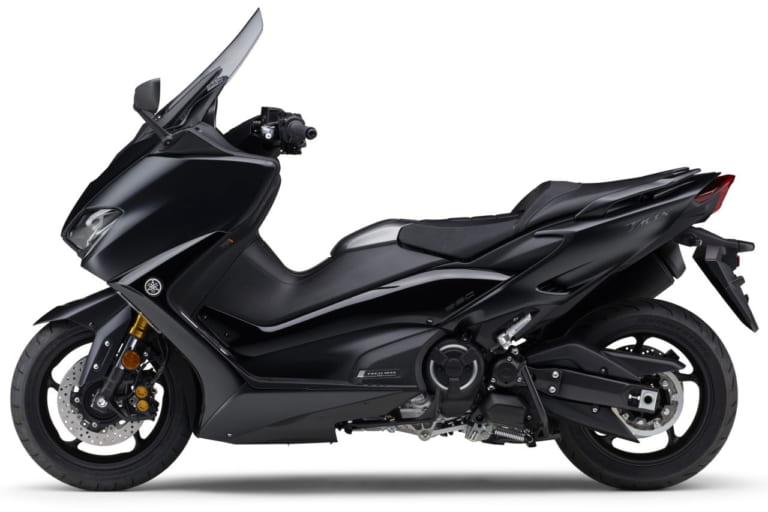 スポーツ度MAX！ ヤマハ新型「TMAX560 TECH MAX ABS」「TMAX560 ABS