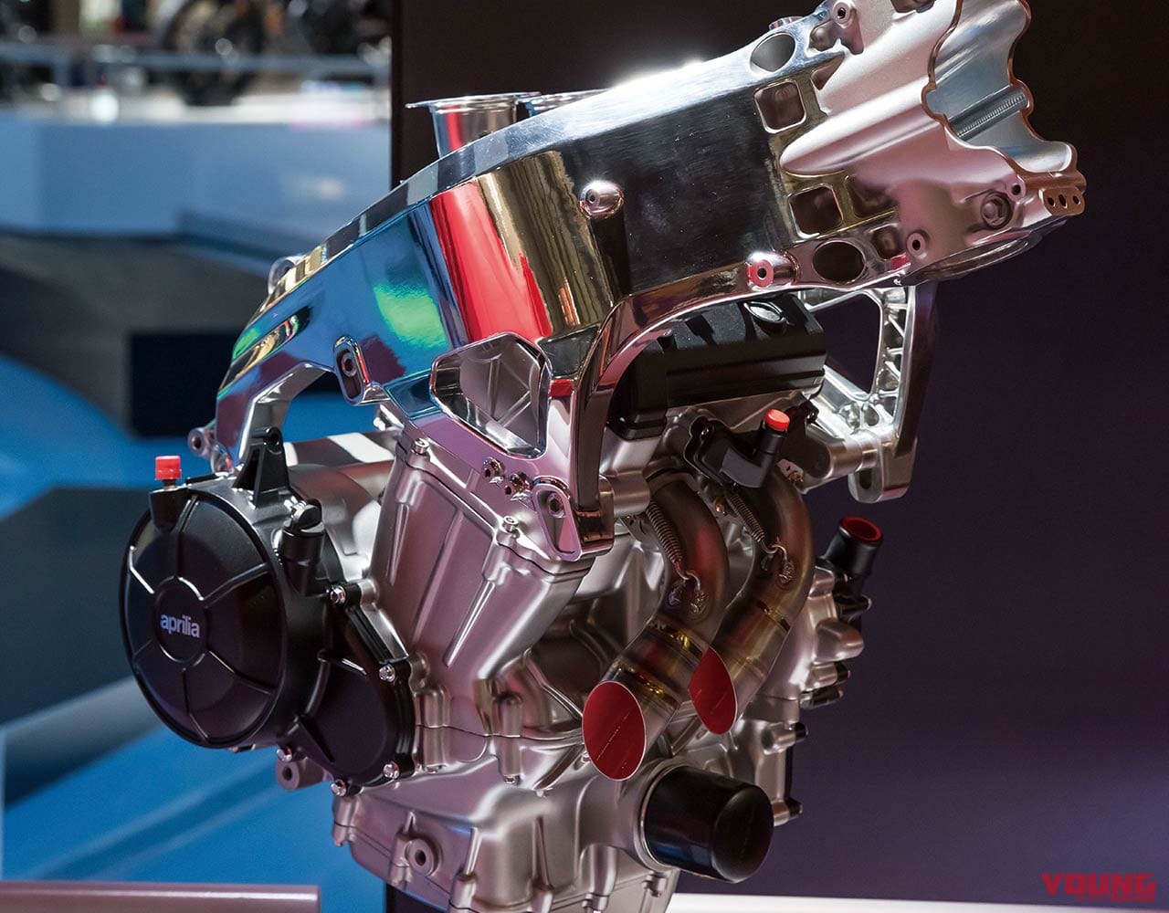 アプリリア トゥーノ 660