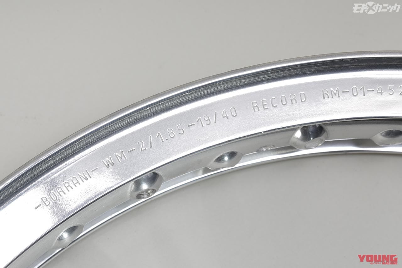 ドゥカティ750純正ボラーニH型アルミリム研磨 by カーベック|輝きが消えたドゥカティ750純正ボラーニH型アルミリムをピカピカに【カーベック研磨】