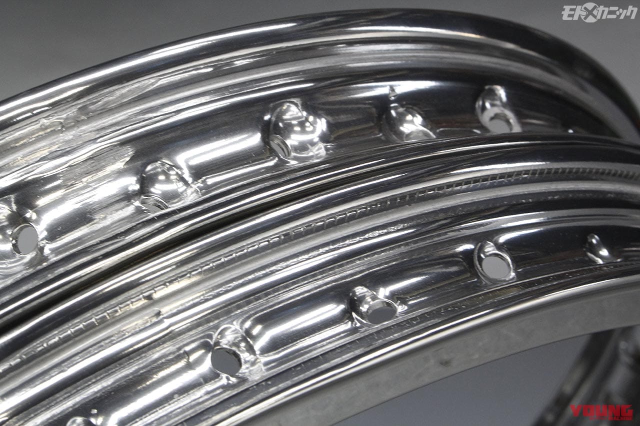 ドゥカティ750純正ボラーニH型アルミリム研磨 by カーベック|輝きが消えたドゥカティ750純正ボラーニH型アルミリムをピカピカに【カーベック研磨】