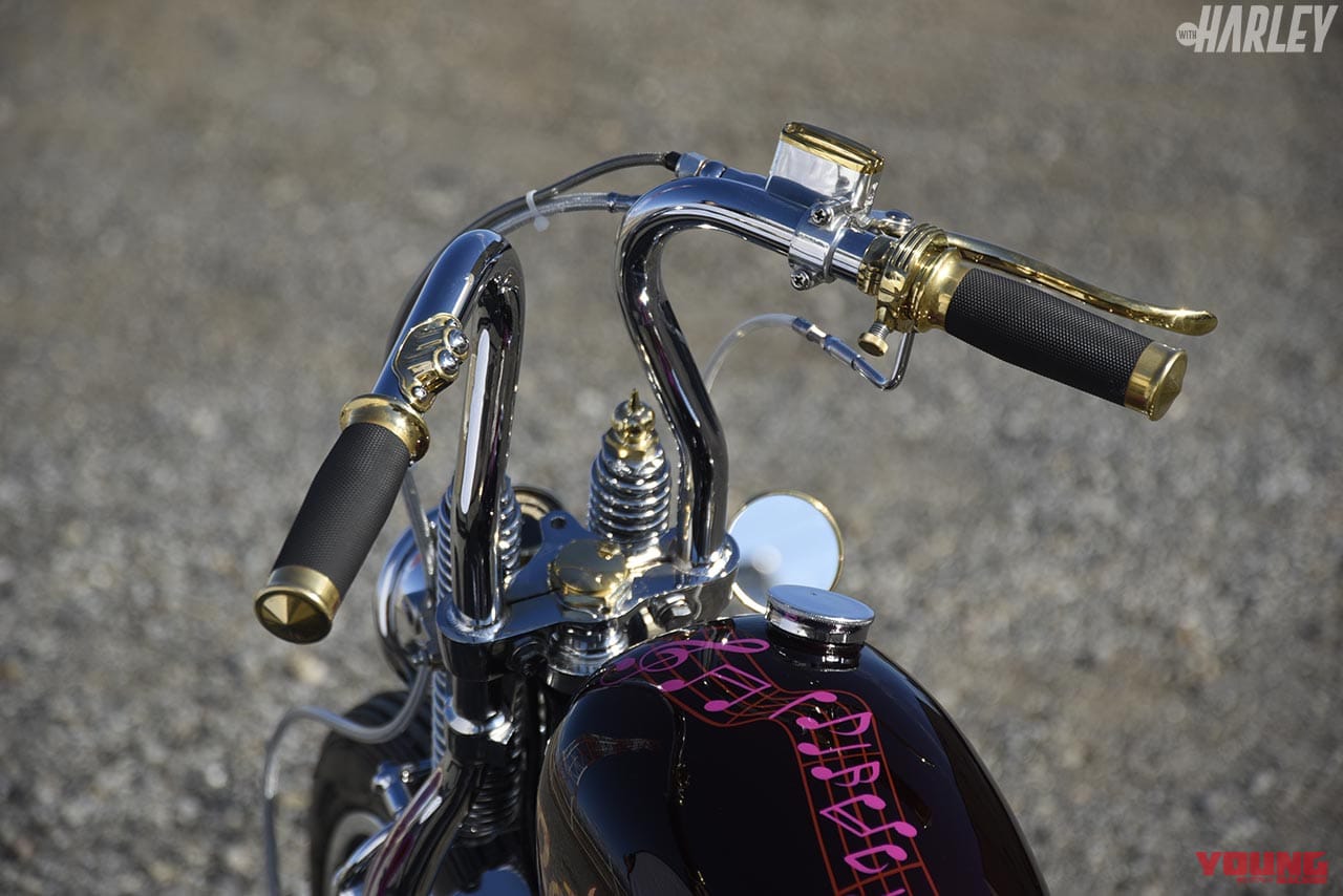 スキニースタイルハンドルバー|こだわりのペイントを施したショベルリジットスプリンガー【ハーレーカスタムNEWS】