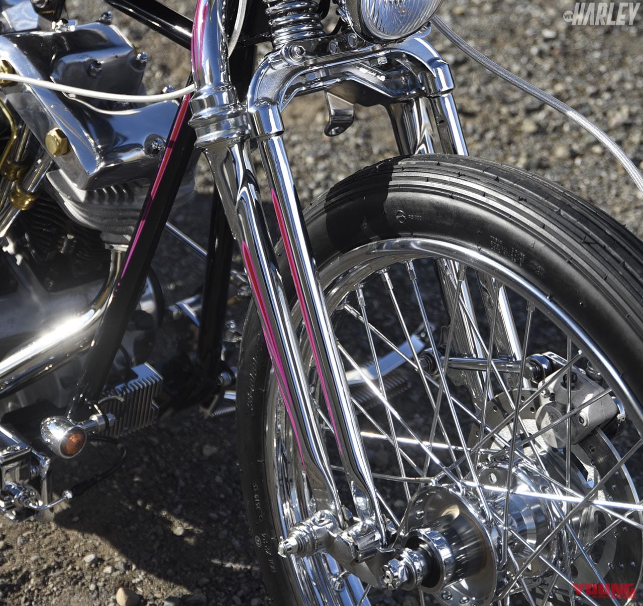 74スプリンガーフロントフォーク|こだわりのペイントを施したショベルリジットスプリンガー【ハーレーカスタムNEWS】
