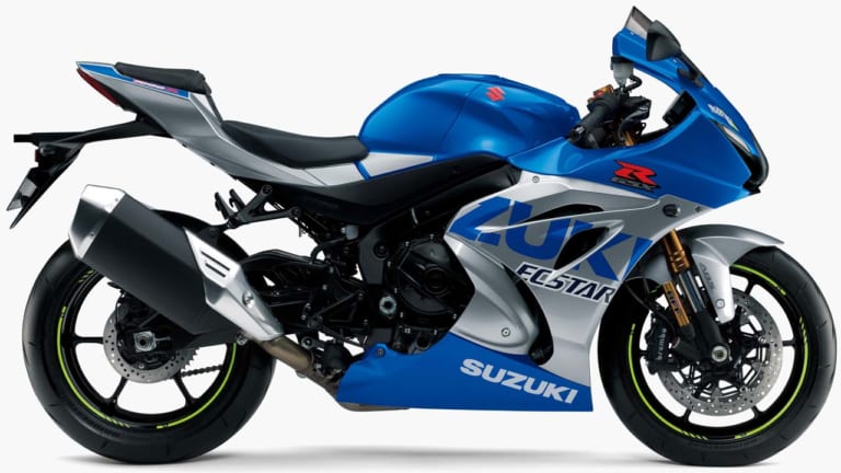 スズキ創立100周年で「GSX-R1000R ABS」の特別色が登場！ GSX-RRのカラーリングがモチーフ | WEBヤングマシン｜最新バイク情報