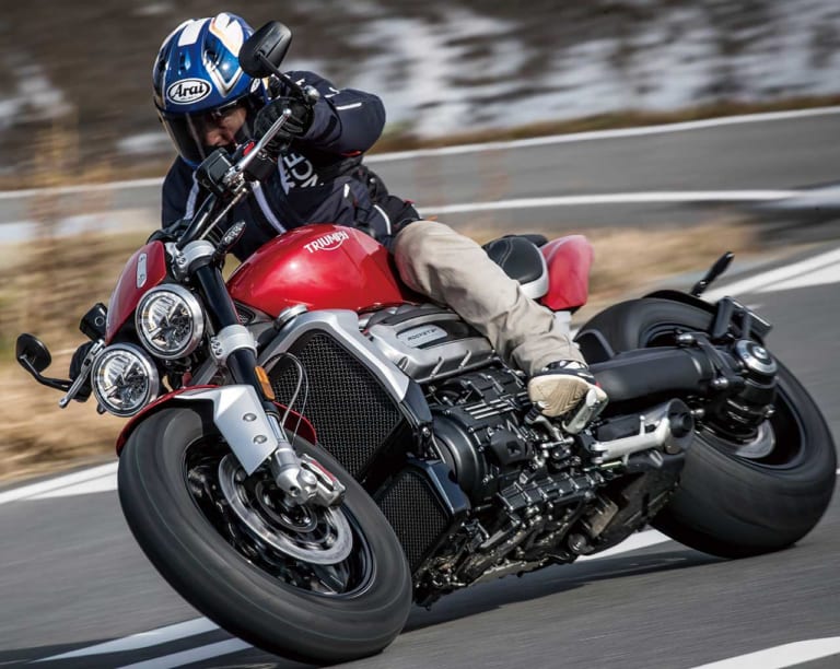 トライアンフ ロケット3R|’20新車バイク総覧〈大型クルーザー|外国車〉トライアンフ BMW ドゥカティ