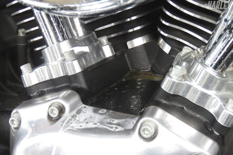 シュアラスター ゼロフィニッシュの使用手順|ハーレーの磨き手入れに手軽で効果GOOD【シュアラスター ゼロフィニッシュ】