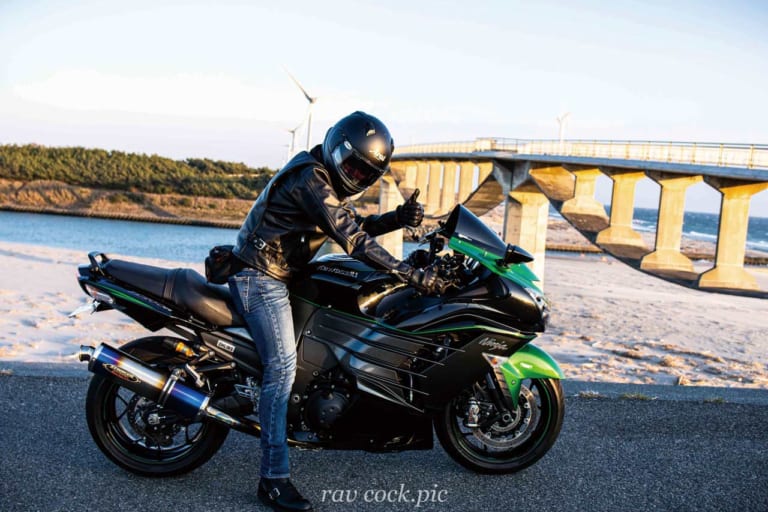 愛車インプレッション カワサキ KV75 ZX-14R High Grade|ヤングマシンメンバーズ 愛車インプレッション【カワサキKV75/ZX-14R HG】