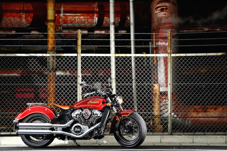 インディアン スカウト|紳士的にゆったりも、アツイ走りもお任せ! 欲張りな要望に応える【INDIAN SCOUT(インディアン スカウト)100thアニバーサリーエディション試乗レポート】