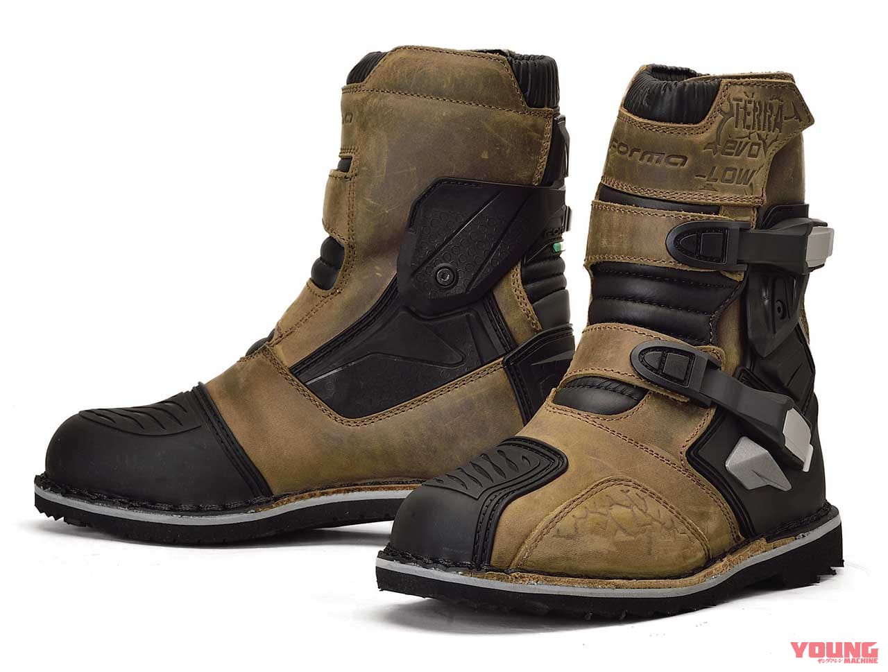 Forma TERRA EVO LOW|快適な林道ツーリングをサポートしてくれる最新オフロードブーツ×11選〈後編〉