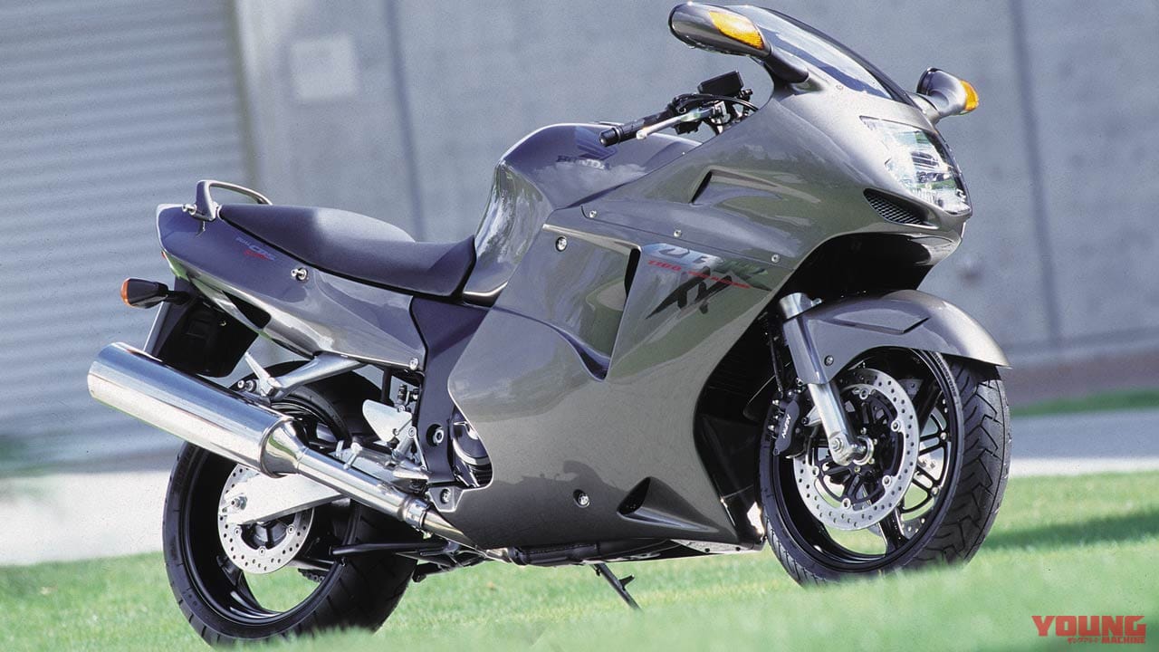 ホンダCBR1100XXスーパーブラックバード|時代を切り拓いた革新のエポックマシン:ホンダCBR1100XXスーパーブラックバード