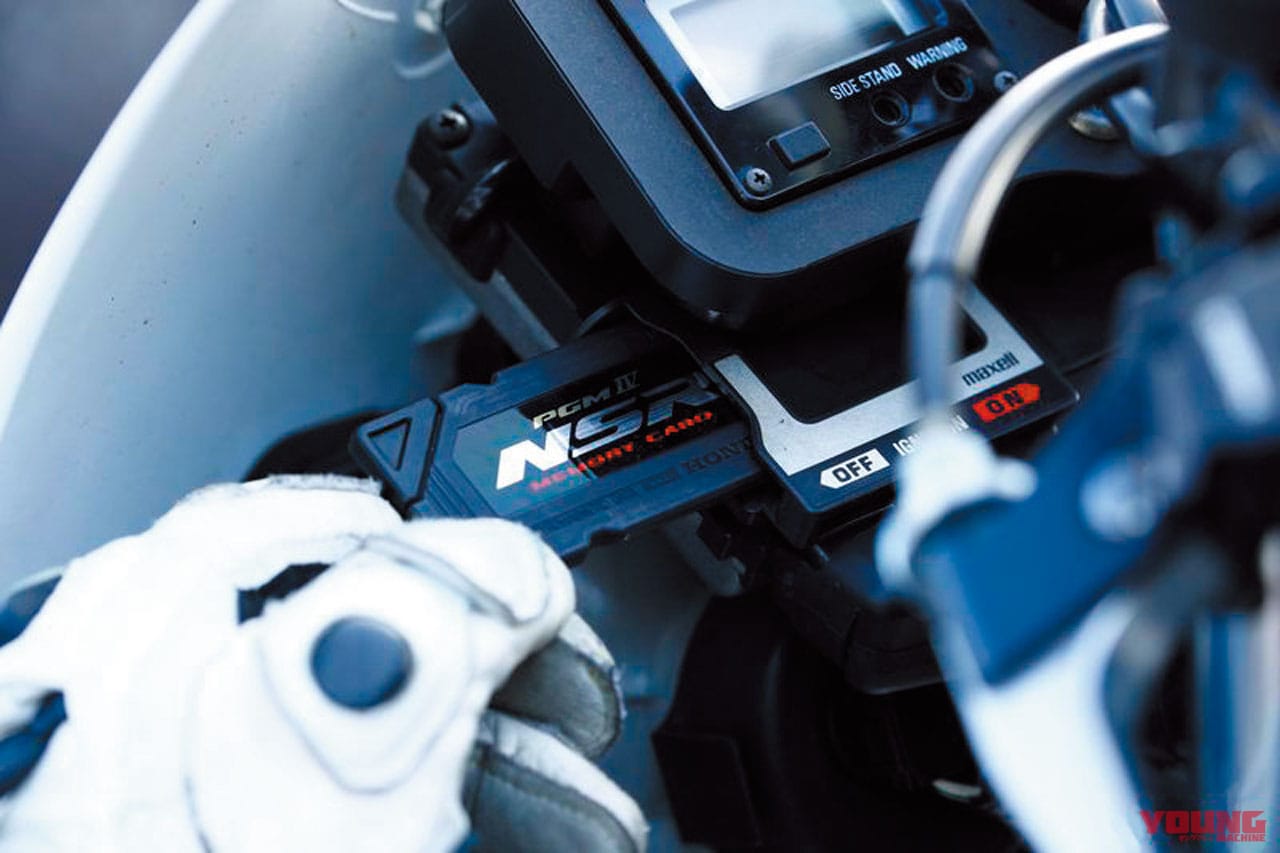 ’94 HONDA NSR250R|時代を切り拓いた革新のエポックマシン:ホンダNSR250R/SP【不動”最強”の座】