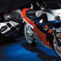 時代を切り拓いた革新のエポックマシン：ホンダVFR750R〈世界初・チタンコンロッド〉