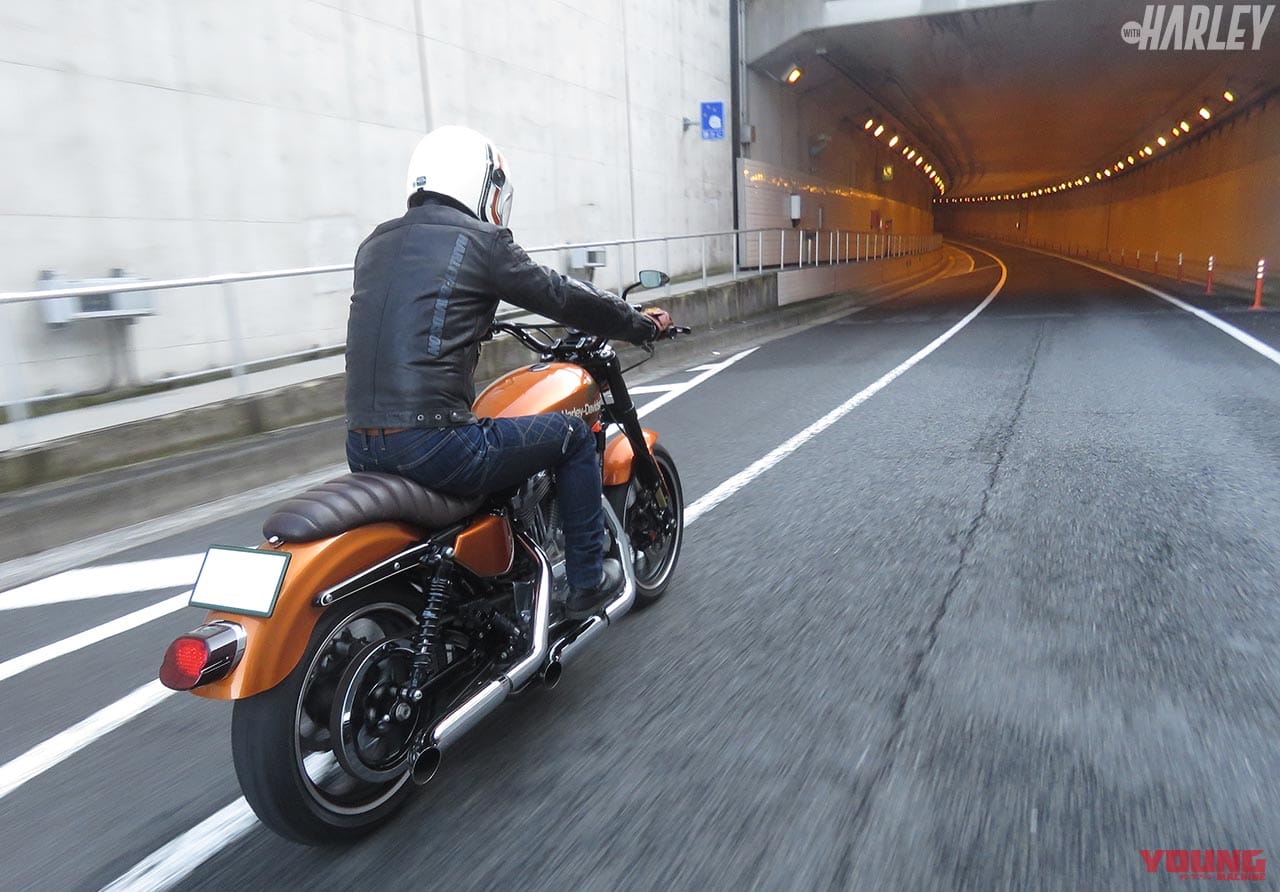 スポーツスター883 一国サイクルワークスカスタム 走行|ハーレースポーツスター883スーパーロー カスタムプロジェクト 後編【一国サイクルワークス】