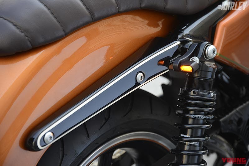 サンダーバイク製の超小型LEDタイプウインカー|ハーレースポーツスター883スーパーロー カスタムプロジェクト 後編【一国サイクルワークス】