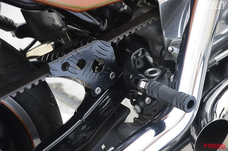 一国オリジナルのタンデムステップ|ハーレースポーツスター883スーパーロー カスタムプロジェクト 後編【一国サイクルワークス】