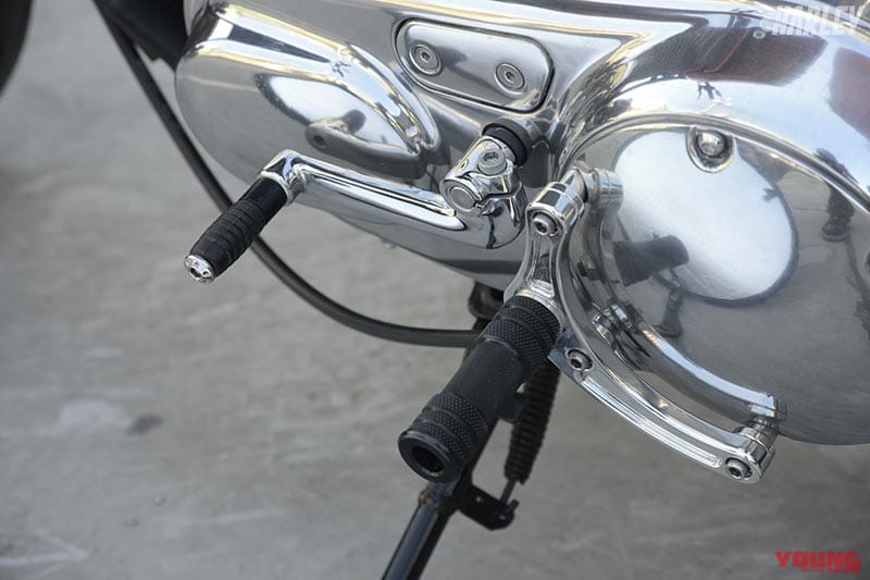 一国オリジナルのインサイドステップ|ハーレースポーツスター883スーパーロー カスタムプロジェクト 後編【一国サイクルワークス】