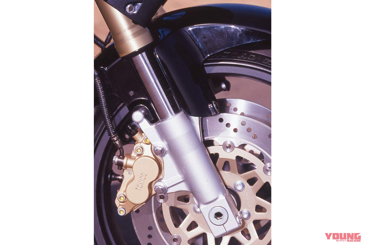 ’89 カワサキ ZXR250/R|時代を拓いた革新のエポックマシン:カワサキZXR250/R【倒立フォーク+ラムエア】