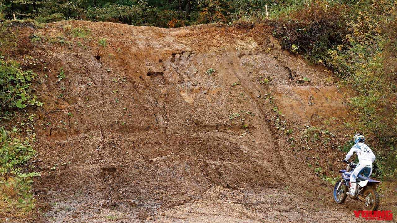 |プロライダーから学ぶ、急なヒルクライムをクリアする方法【渡辺学のスキルアップラボ】