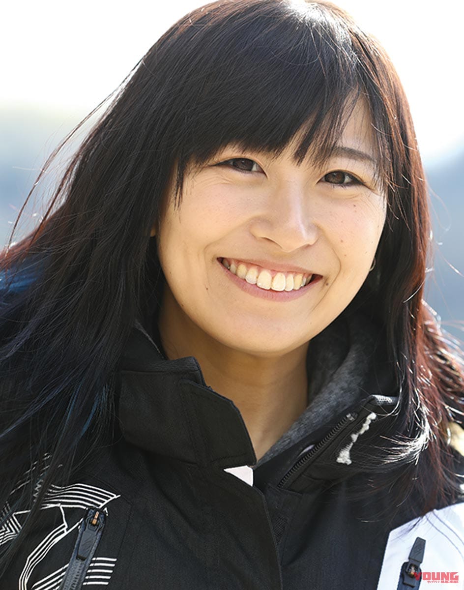 |’18ホンダPCX150ABS試乗インプレッション前編【レーシングライダー岡崎静夏】