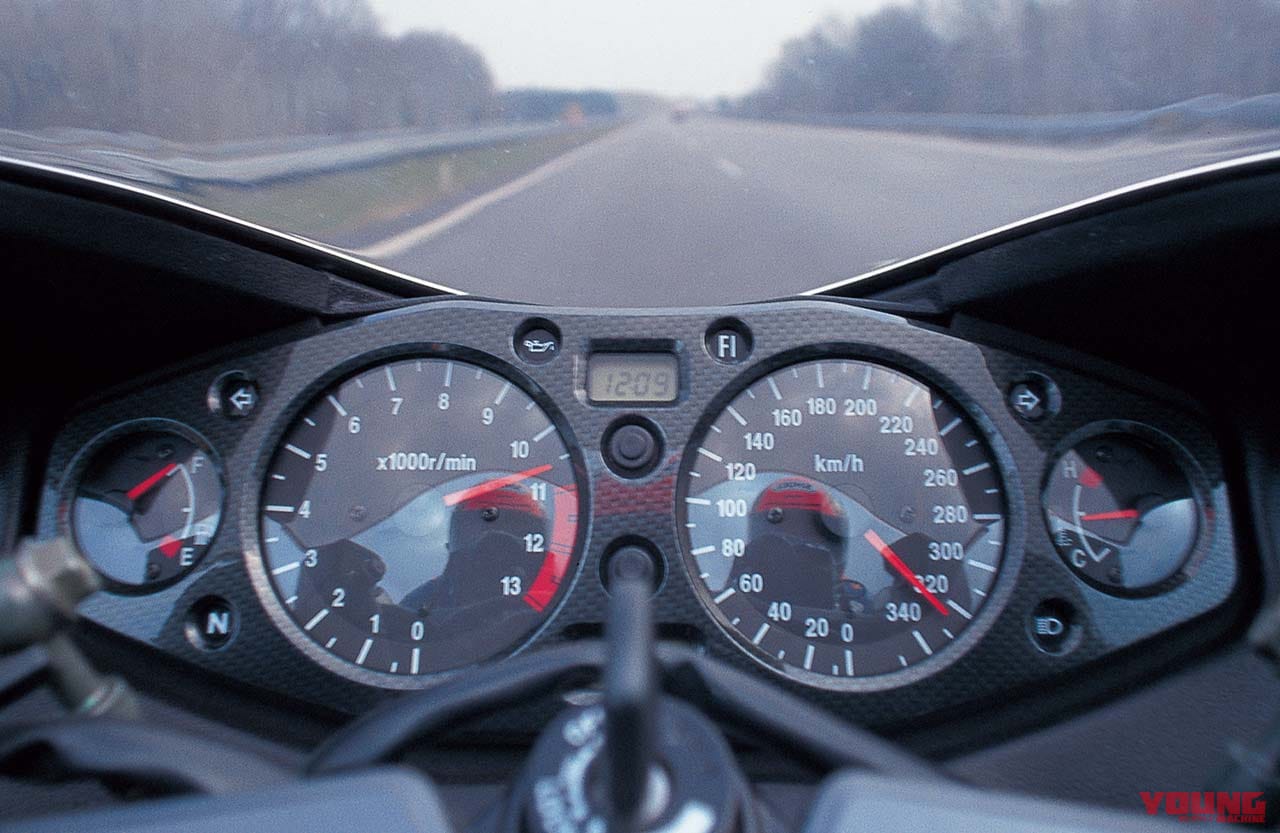 スズキ ハヤブサ|新型ハヤブサ見参!! LED顔に電子制御も満載で間もなく登場、2月5日を待て!