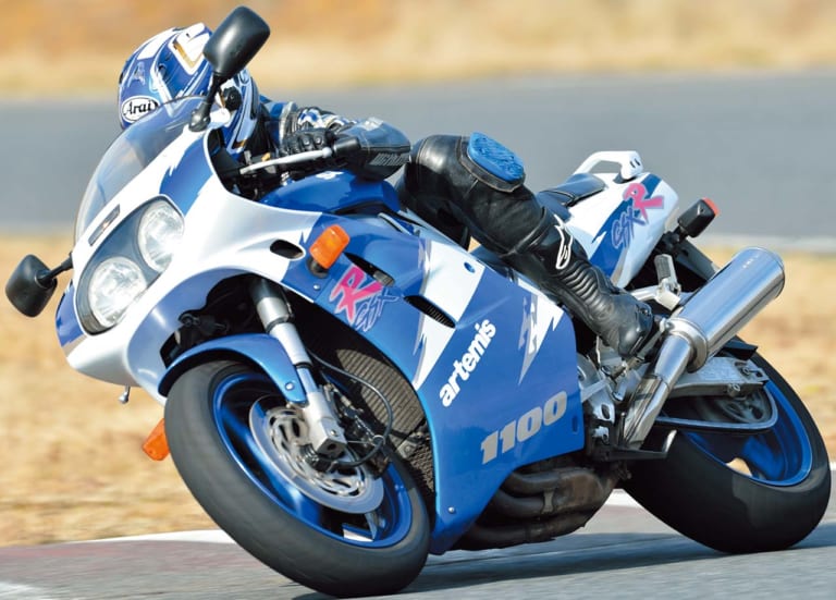 時代を切り拓いた革新のエポックマシン:スズキGSX-R1100【6ポットキャリパー】|時代を切り拓いた革新のエポックマシン:スズキGSX-R1100【6ポットキャリパー】