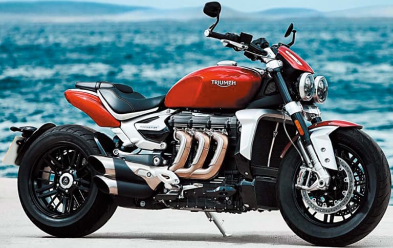 ’04 トライアンフ ロケット3|時代を切り拓いた革新のエポックマシン〈世界初〉’04〜’09セレクション×7台