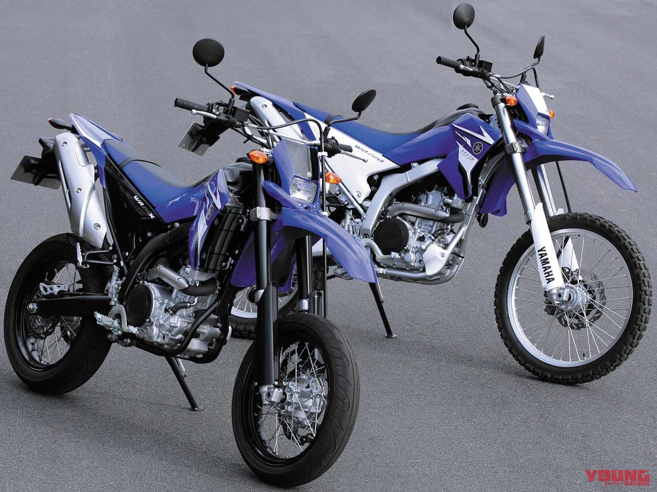 ’07 ヤマハWR250R/X|時代を切り拓いた革新のエポックマシン〈世界初〉’04〜’09セレクション×7台