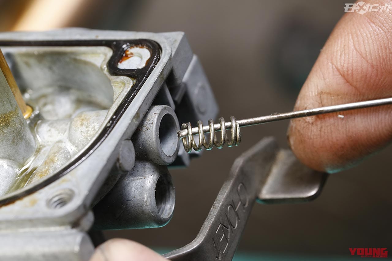 基本に忠実なキャブレタークリーニング法 不動車ダックスをメンテナンス Webヤングマシン 最新バイク情報 基本に忠実なキャブレタークリーニング法 不動車ダックスをメンテナンス Webヤングマシン 最新バイク情報