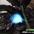 【映像・音量注意】ヨシムラ管サウンド全開！ カワサキ「Ninja ZX-25R」をレブリミットまで回す