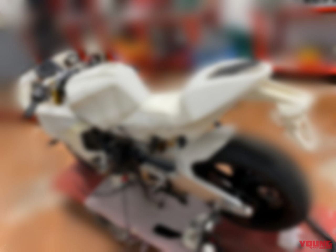 BIMOTA KB4|自然吸気4気筒のカワサキ×ビモータ! ネオクラシックスタイルのカフェスポーツ「KB4」正式発表が間近か