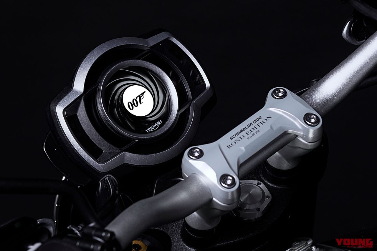 トライアンフ スクランブラー1200ボンドエディション|映画「007」公式ジェームズ・ボンドモデル、トライアンフ「スクランブラー1200 ボンド エディション」登場!