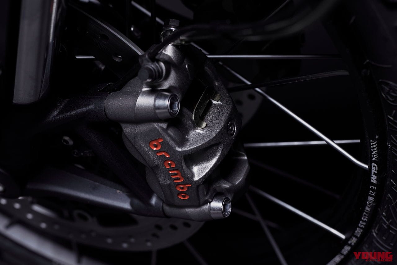 トライアンフ スクランブラー1200ボンドエディション|映画「007」公式ジェームズ・ボンドモデル、トライアンフ「スクランブラー1200 ボンド エディション」登場!