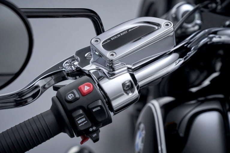 BMW R18 ファーストエディション|BMWの新型クルーザー「R 18(アール・エイティーン)」受注開始! 納車は2020年第4四半期以降